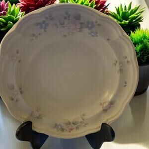 PFALTZGRAFF TEA ROSE STONEWARE 8 IN INDIVIDUAL SALAD BOWL Floral Scalloped Edge